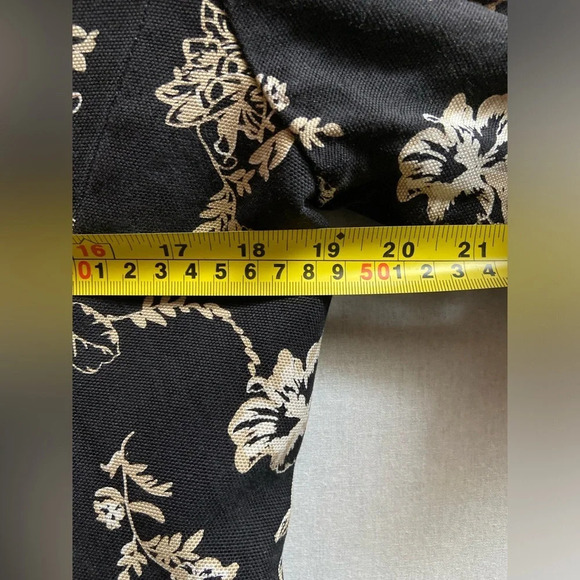Charter Club 100% Silk button floral  blazer Sz 6 - Picture 10 of 10